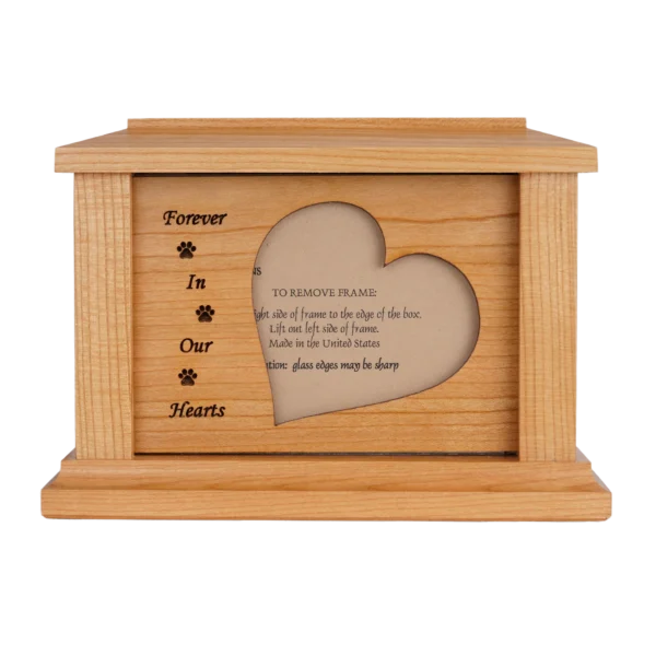 F.I.O.H Oak Urn [Wood]